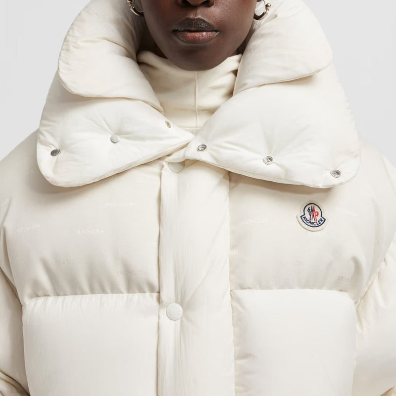 Moncler Veroneロングダウンジャケット