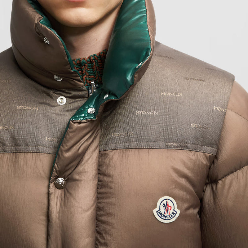 Moncler Veroneショートダウンジャケット