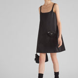 Re-Nylon ポーチ付き ノースリーブドレス